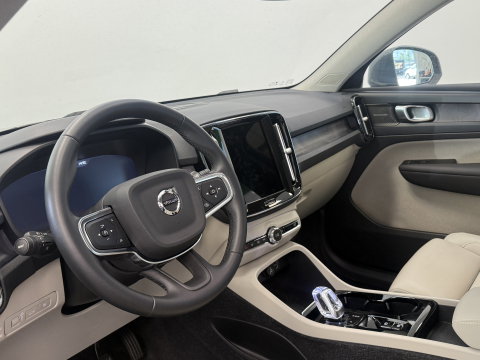 Volvo XC40 1.5 T5 Recharge Ultimate Bright ACC Elec. achterklep Harman/Kardon 24 Maanden garantie* (Vraag naar de voorwaarden)