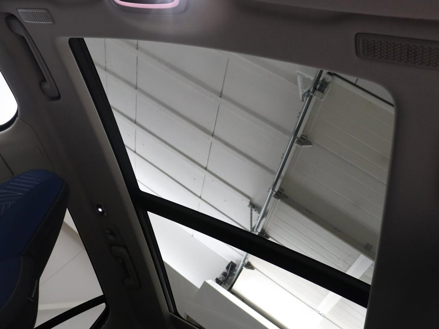 Lynk & Co 1 1.5 | Stoelverwarming | LED | Navigatie | 360 Camera