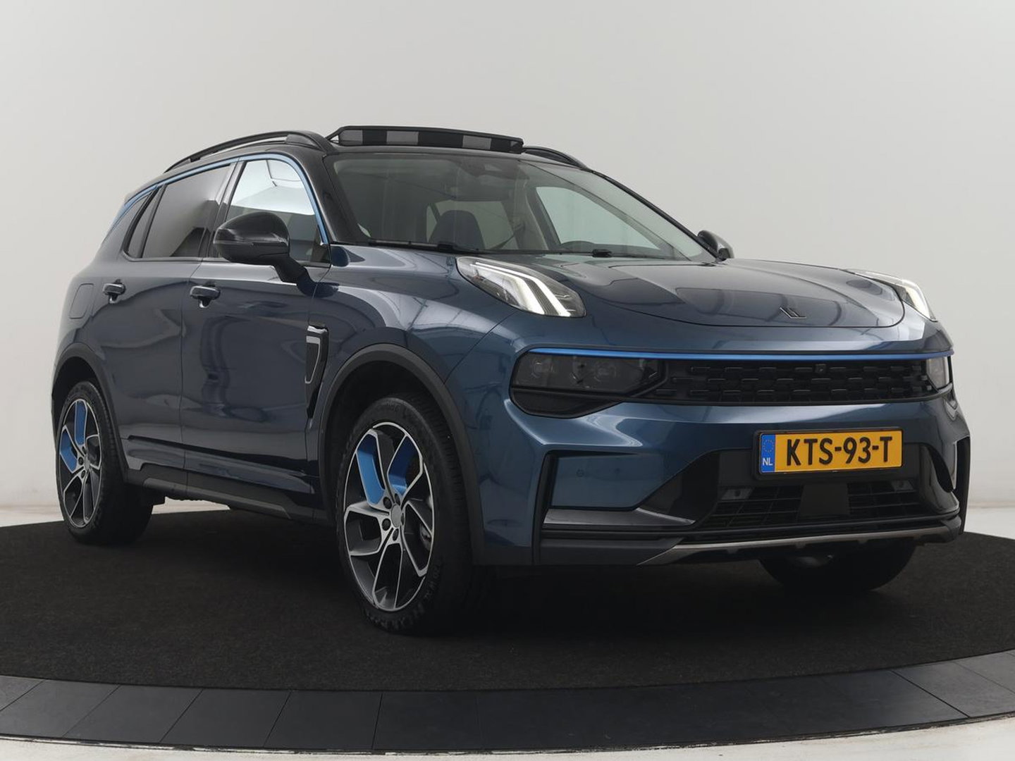 Lynk & Co 1 1.5 | Stoelverwarming | LED | Navigatie | 360 Camera