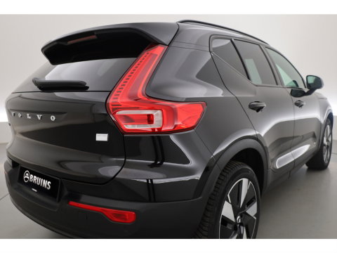 Volvo XC40 Single Motor Extended Range Plus 82 kWh | Rijklaar! | Dig. Cockpit | Bliss | Pilot Assist | Stuur- Stoelverw. | Camera+PDC | Google | App.Connect | Elek. Klep | Led | LM V
