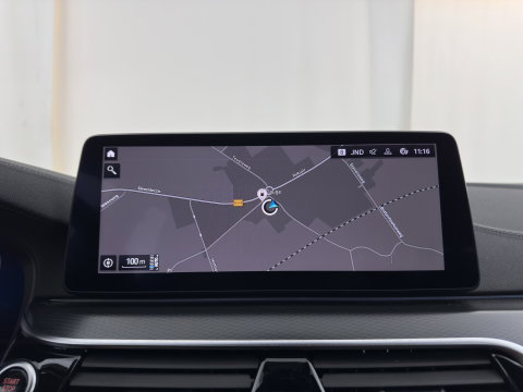 BMW 5 Serie Touring 530e Business Edition Plus M-Sportpack (Plug-in) (INCL.BTW) *HEAD-UP | LEATHER | LASER-LED | ADAPTIVE-CRUISE | BLIND-SPOT | MEMORY-PACK | DIGI-COCKPIT | HIFI-SOUND | CAMERA | NAVI-FULLMAP | PRIVACY-GLASS | SHIFT-PADDLES | AMBIENT-LIGHT | 18