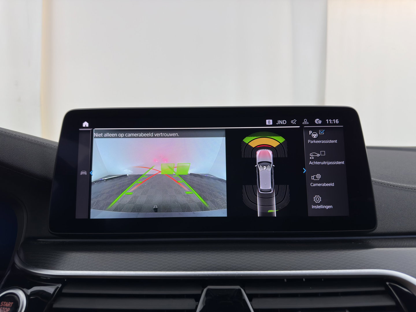BMW 5 Serie Touring 530e Business Edition Plus M-Sportpack (Plug-in) (INCL.BTW) *HEAD-UP | LEATHER | LASER-LED | ADAPTIVE-CRUISE | BLIND-SPOT | MEMORY-PACK | DIGI-COCKPIT | HIFI-SOUND | CAMERA | NAVI-FULLMAP | PRIVACY-GLASS | SHIFT-PADDLES | AMBIENT-LIGHT | 18