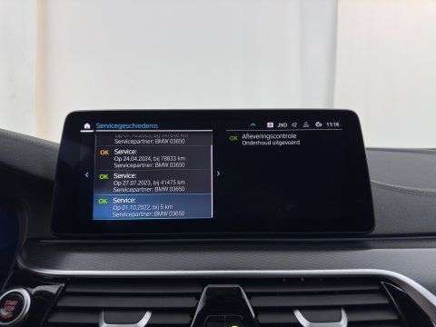 BMW 5 Serie Touring 530e Business Edition Plus M-Sportpack (Plug-in) (INCL.BTW) *HEAD-UP | LEATHER | LASER-LED | ADAPTIVE-CRUISE | BLIND-SPOT | MEMORY-PACK | DIGI-COCKPIT | HIFI-SOUND | CAMERA | NAVI-FULLMAP | PRIVACY-GLASS | SHIFT-PADDLES | AMBIENT-LIGHT | 18