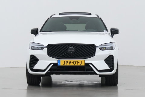 Volvo XC60 T6 Ultra Black Edition | Harman/Kardon | Panoramadak | ACC | Trekhaak | 360° Camera | Stoel+Stuurverwarming | 21 Inch