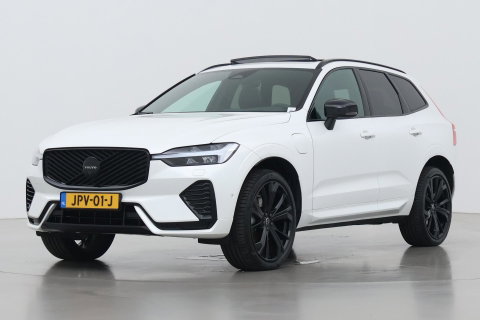 Volvo XC60 T6 Ultra Black Edition | Harman/Kardon | Panoramadak | ACC | Trekhaak | 360° Camera | Stoel+Stuurverwarming | 21 Inch