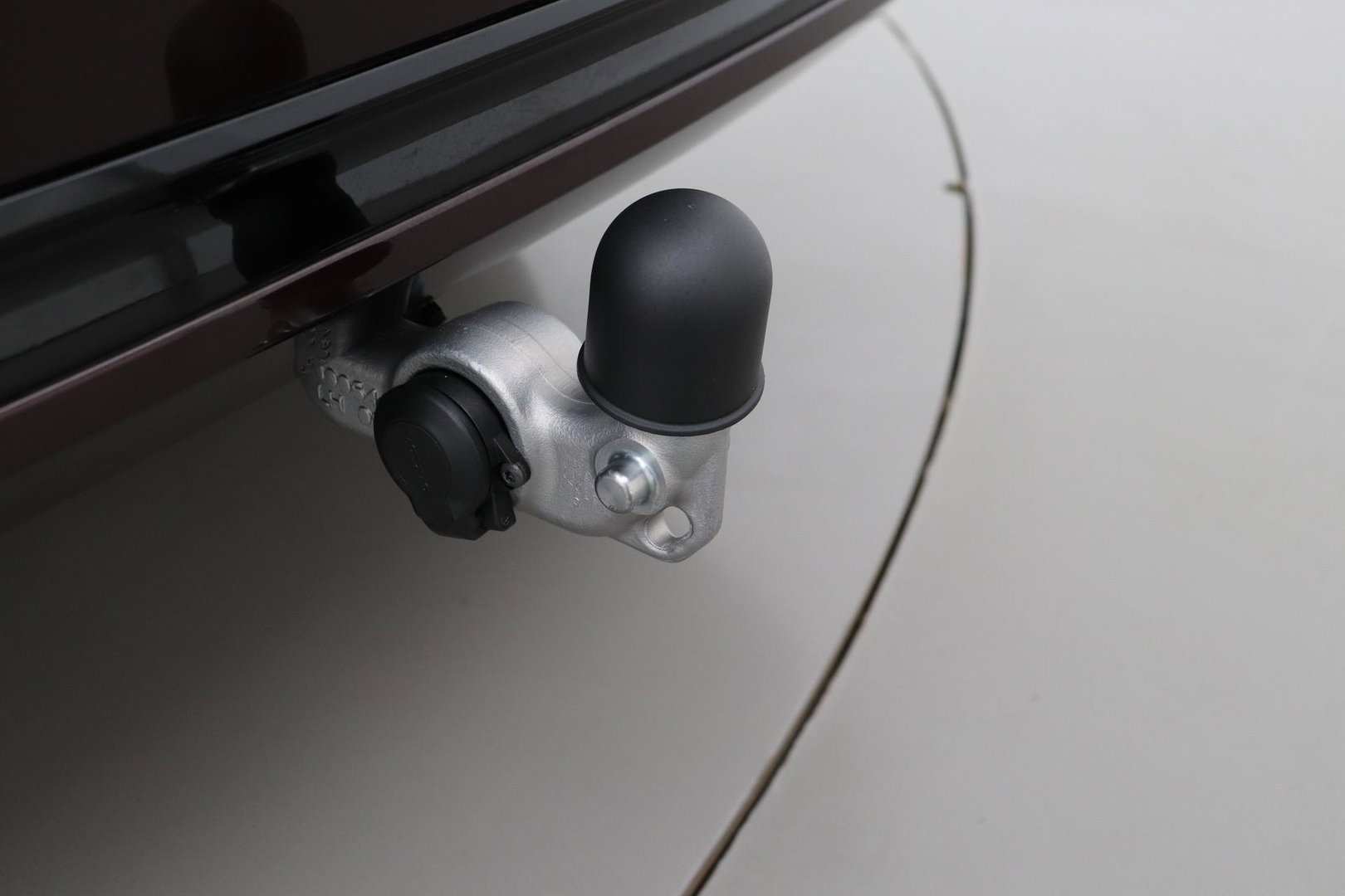 Volvo XC90 T8 Ultra Dark | Harman/Kardon | Trekhaak | Panoramadak | 360° Camera | Head-Up | Pilot Assist | 21 Inch