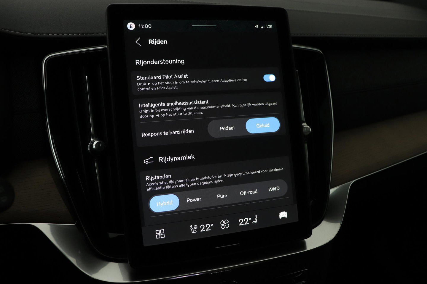 Volvo XC90 T8 Ultra Dark | Harman/Kardon | Trekhaak | Panoramadak | 360° Camera | Head-Up | Pilot Assist | 21 Inch