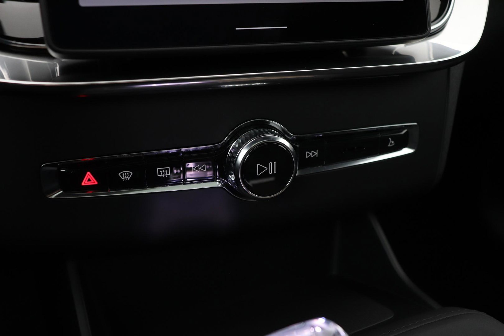 Volvo XC90 T8 Ultra Dark | Harman/Kardon | Trekhaak | Panoramadak | 360° Camera | Head-Up | Pilot Assist | 21 Inch