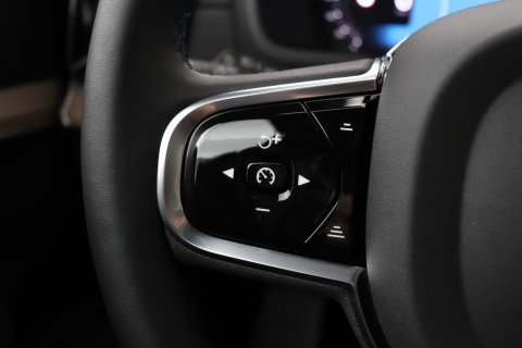 Volvo XC90 T8 Ultra Dark | Harman/Kardon | Trekhaak | Panoramadak | 360° Camera | Head-Up | Pilot Assist | 21 Inch