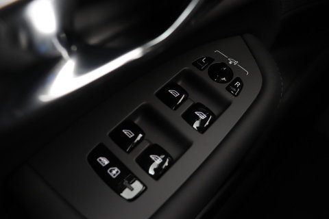 Volvo XC90 T8 Ultra Dark | Harman/Kardon | Trekhaak | Panoramadak | 360° Camera | Head-Up | Pilot Assist | 21 Inch