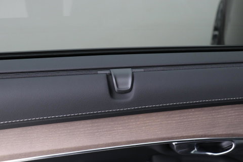 Volvo XC90 T8 Ultra Dark | Harman/Kardon | Trekhaak | Panoramadak | 360° Camera | Head-Up | Pilot Assist | 21 Inch