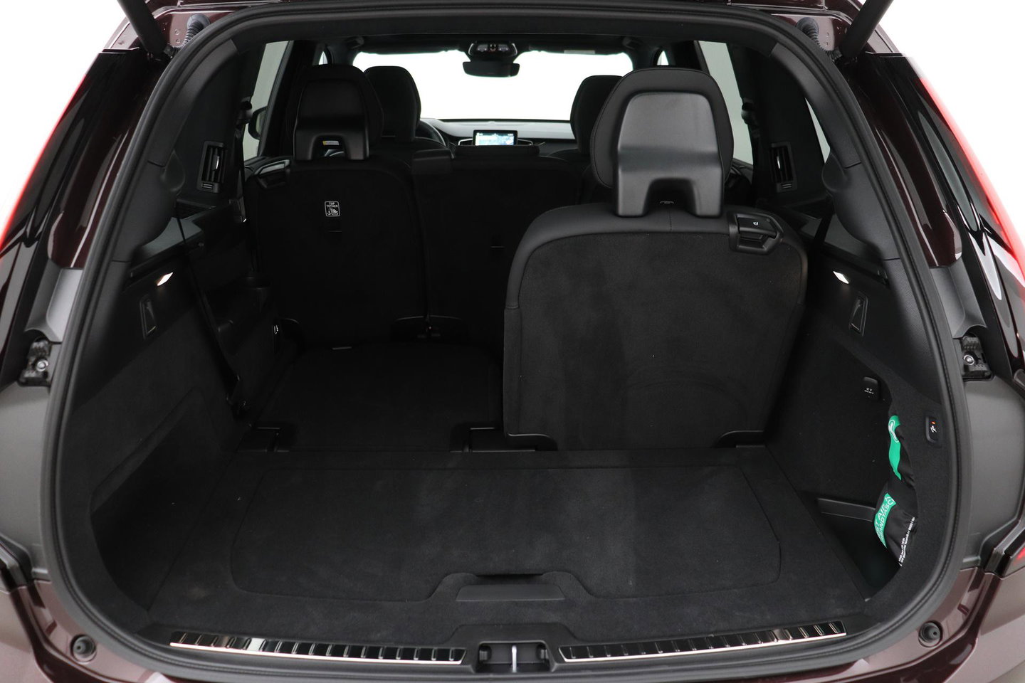 Volvo XC90 T8 Ultra Dark | Harman/Kardon | Trekhaak | Panoramadak | 360° Camera | Head-Up | Pilot Assist | 21 Inch