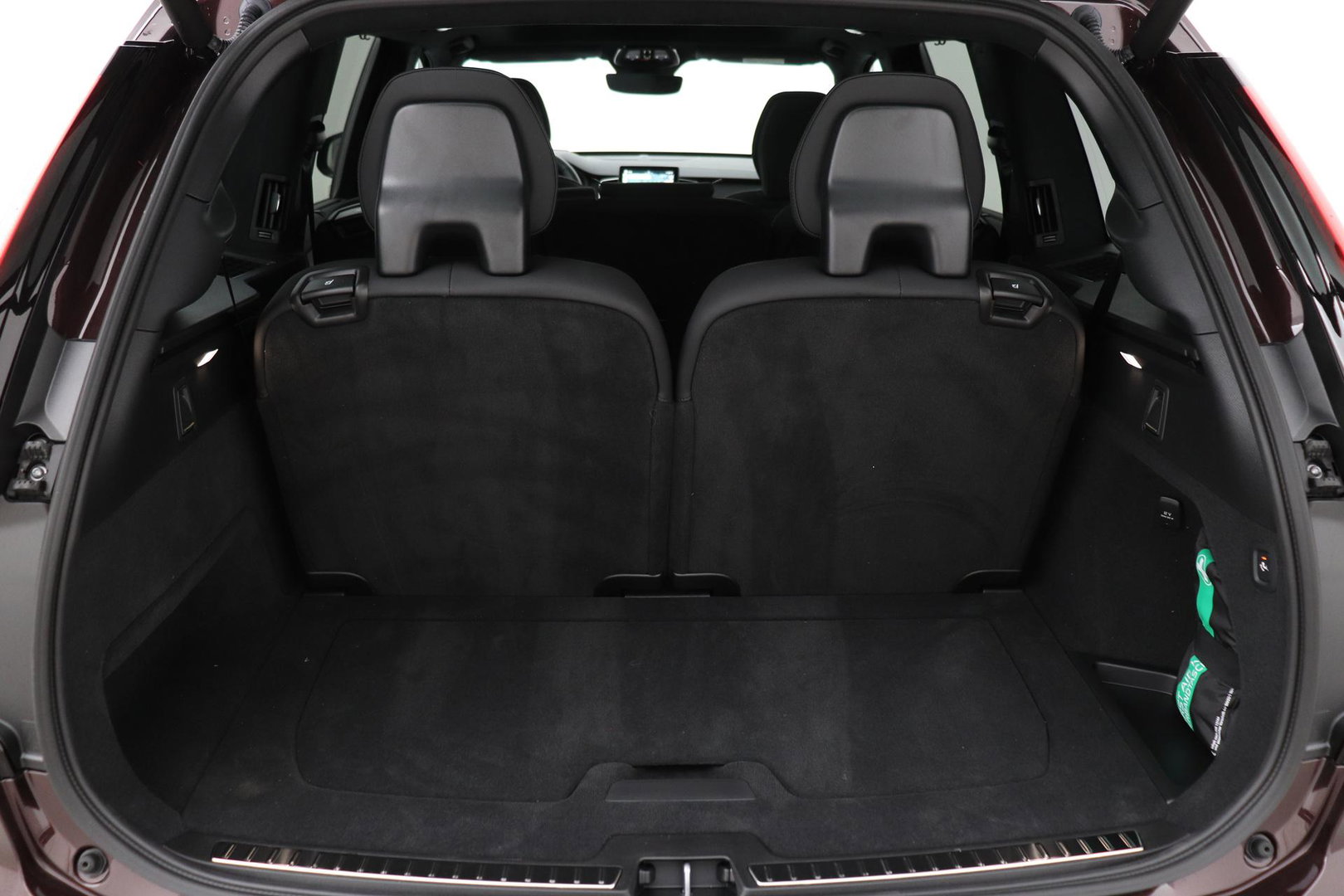 Volvo XC90 T8 Ultra Dark | Harman/Kardon | Trekhaak | Panoramadak | 360° Camera | Head-Up | Pilot Assist | 21 Inch