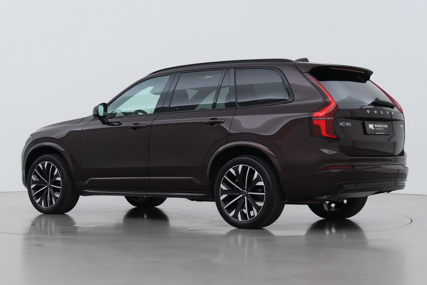 Volvo XC90 T8 Ultra Dark | Harman/Kardon | Trekhaak | Panoramadak | 360° Camera | Head-Up | Pilot Assist | 21 Inch