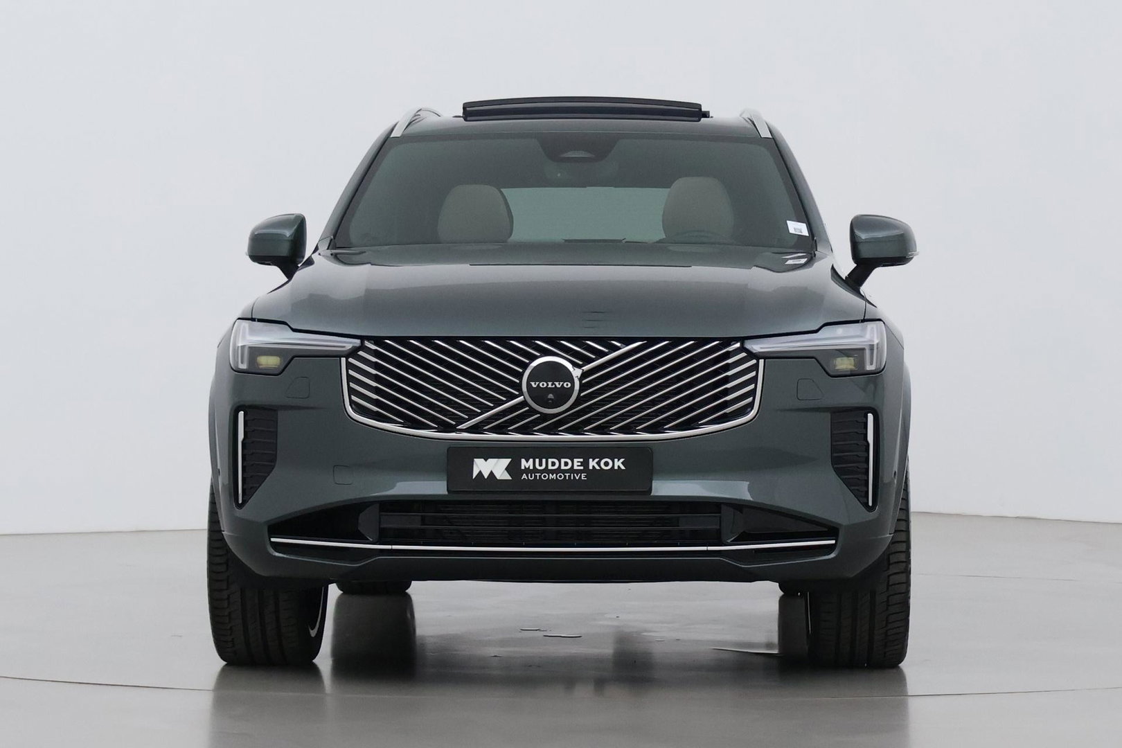 Volvo XC90 T8 Ultra Bright | Harman/Kardon | Trekhaak | Panoramadak | 360° Camera | Head-Up | ACC | 21 Inch
