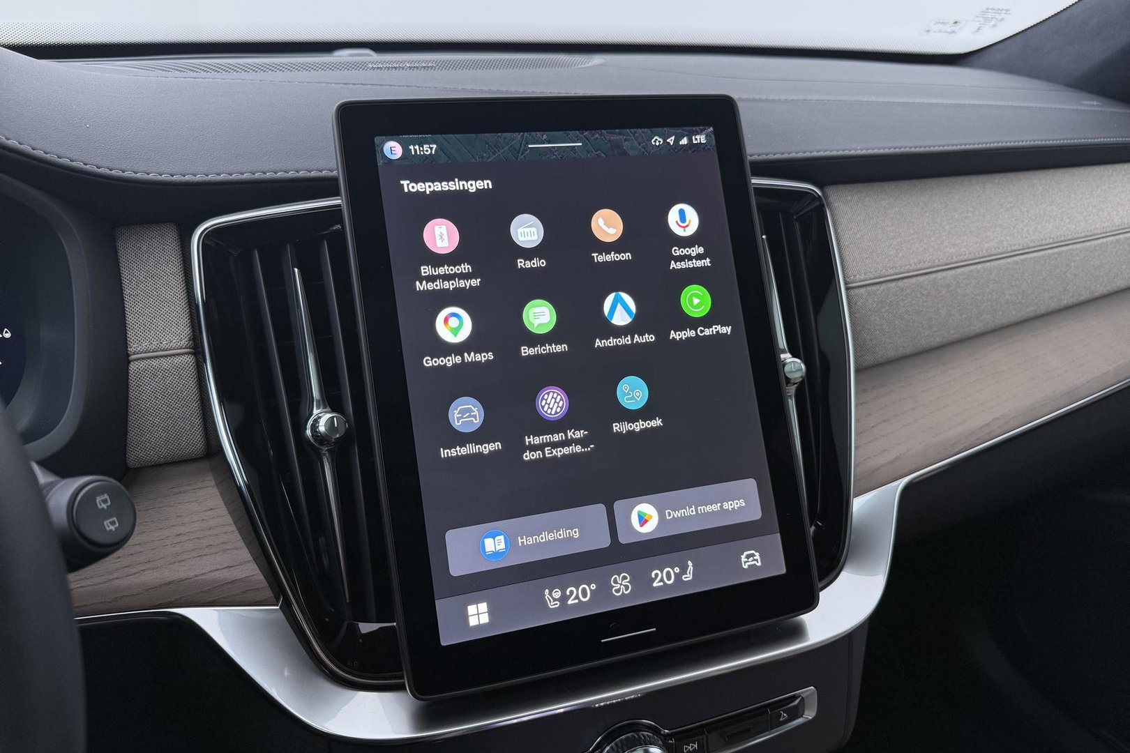 Volvo XC90 T8 Ultra Bright | Harman/Kardon | Trekhaak | Panoramadak | 360° Camera | Head-Up | ACC | 21 Inch