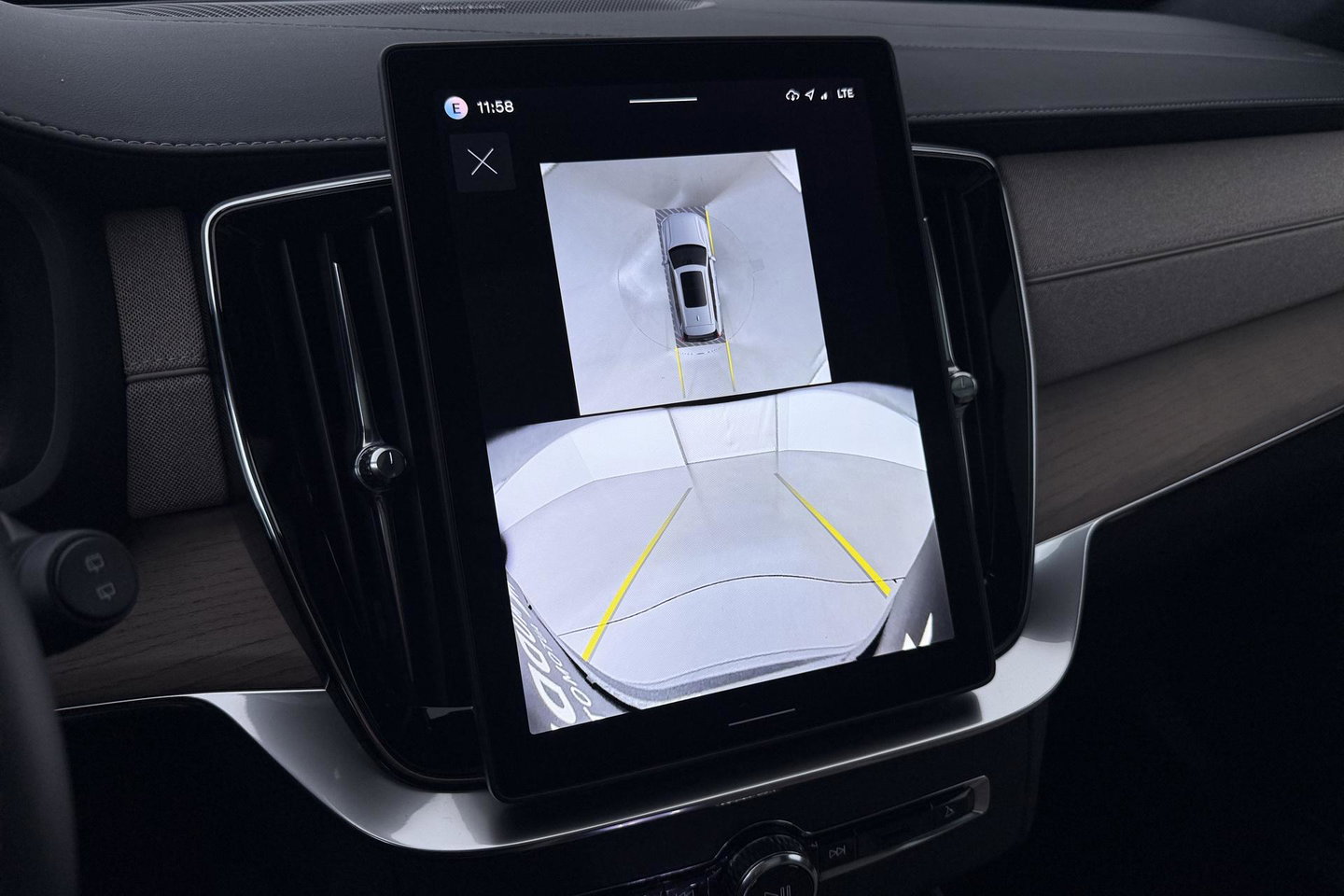 Volvo XC90 T8 Ultra Bright | Harman/Kardon | Trekhaak | Panoramadak | 360° Camera | Head-Up | ACC | 21 Inch
