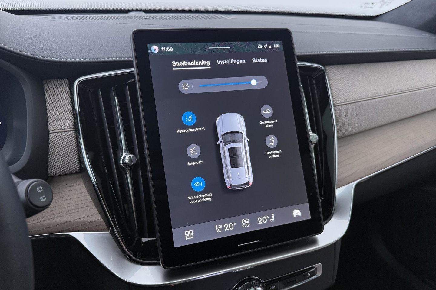 Volvo XC90 T8 Ultra Bright | Harman/Kardon | Trekhaak | Panoramadak | 360° Camera | Head-Up | ACC | 21 Inch