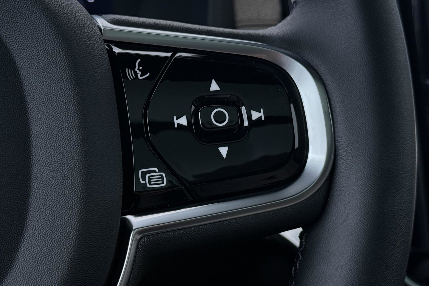 Volvo XC90 T8 Ultra Bright | Harman/Kardon | Trekhaak | Panoramadak | 360° Camera | Head-Up | ACC | 21 Inch