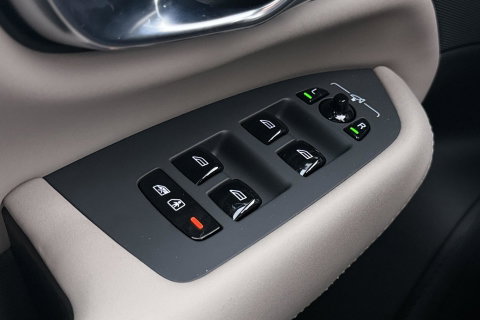 Volvo XC90 T8 Ultra Bright | Harman/Kardon | Trekhaak | Panoramadak | 360° Camera | Head-Up | ACC | 21 Inch