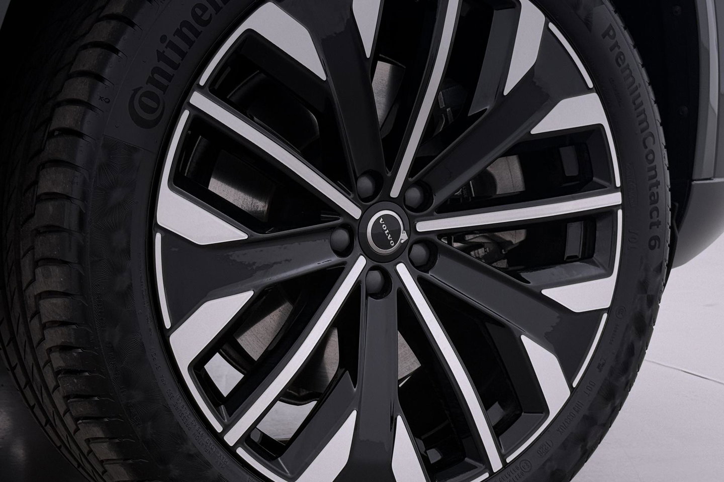 Volvo XC90 T8 Ultra Bright | Harman/Kardon | Trekhaak | Panoramadak | 360° Camera | Head-Up | ACC | 21 Inch