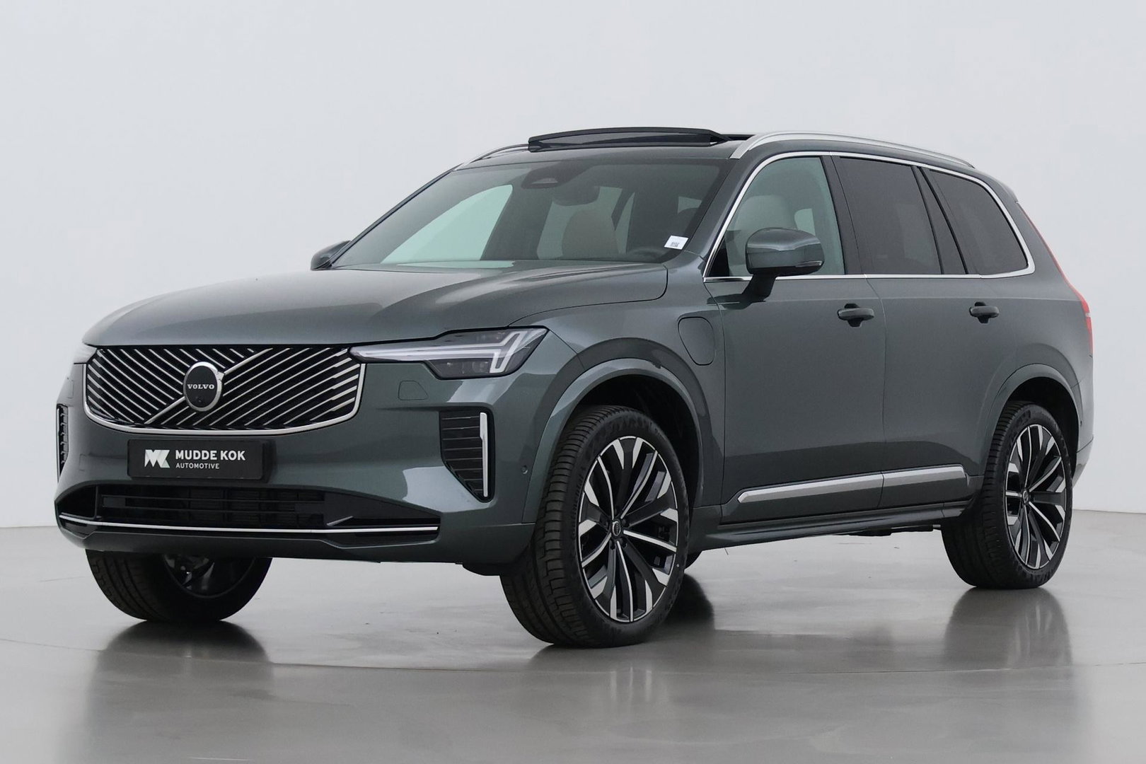 Volvo XC90 T8 Ultra Bright | Harman/Kardon | Trekhaak | Panoramadak | 360° Camera | Head-Up | ACC | 21 Inch