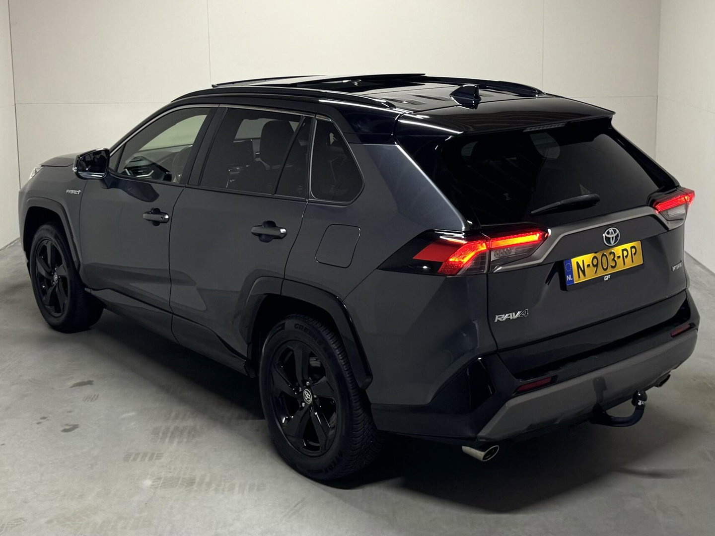 Toyota RAV4 2.5 Hybrid 4x2 Pano 360° CarPlay Trekhaak ACC