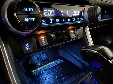 Toyota RAV4 2.5 Hybrid 4x2 Pano 360° CarPlay Trekhaak ACC