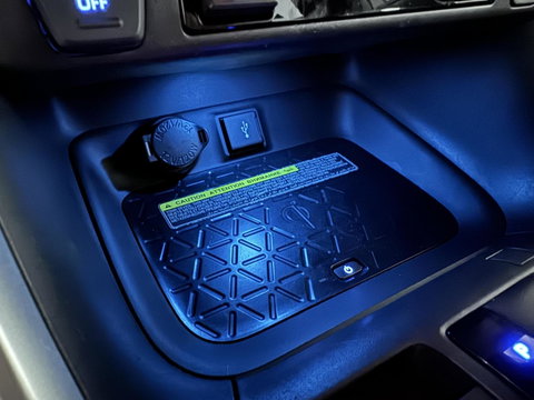Toyota RAV4 2.5 Hybrid 4x2 Pano 360° CarPlay Trekhaak ACC