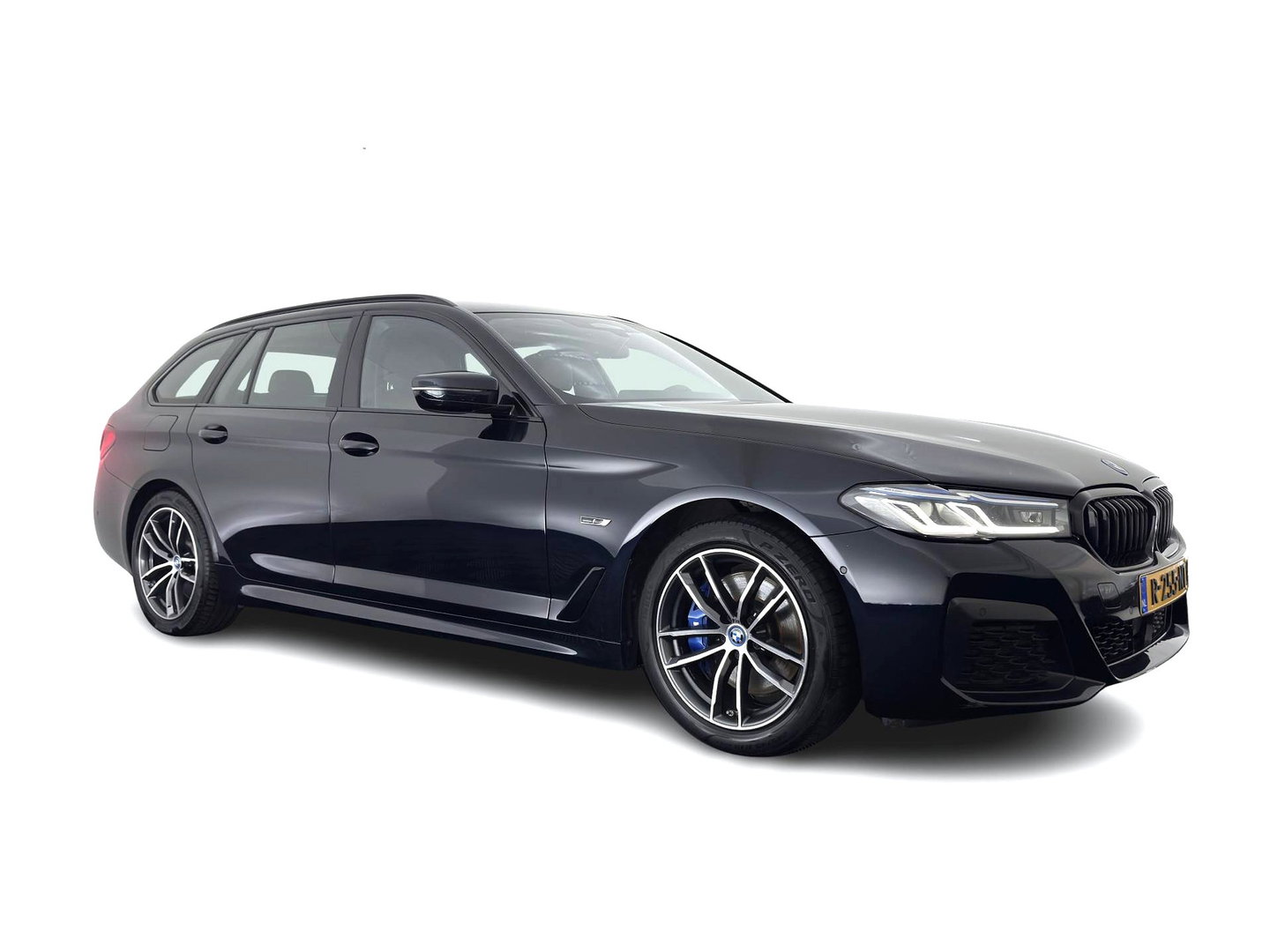 BMW 5 Serie Touring 530e Business Edition Plus M-Sportpack (Plug-in) (INCL.BTW) *HEAD-UP | LEATHER | LASER-LED | ADAPTIVE-CRUISE | BLIND-SPOT | MEMORY-PACK | DIGI-COCKPIT | HIFI-SOUND | CAMERA | NAVI-FULLMAP | PRIVACY-GLASS | SHIFT-PADDLES | AMBIENT-LIGHT | 18