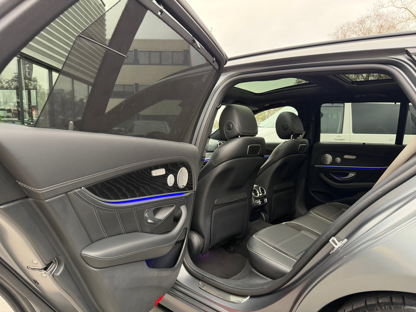 Mercedes-Benz E-Klasse Estate 63 S AMG 4MATIC+|Pano|Keramisch|Massage|Burmester|Head-Up|Memory|360Camera|Keyless|Leder|612PK