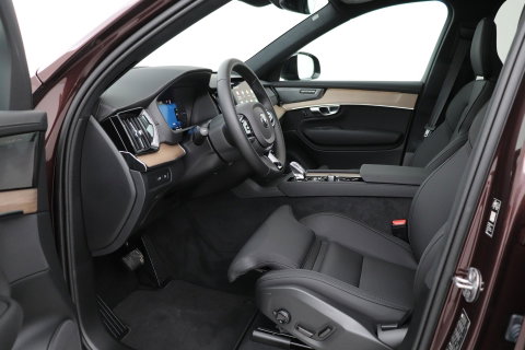 Volvo XC90 T8 Ultra Dark | Harman/Kardon | Trekhaak | Panoramadak | 360° Camera | Head-Up | Pilot Assist | 21 Inch