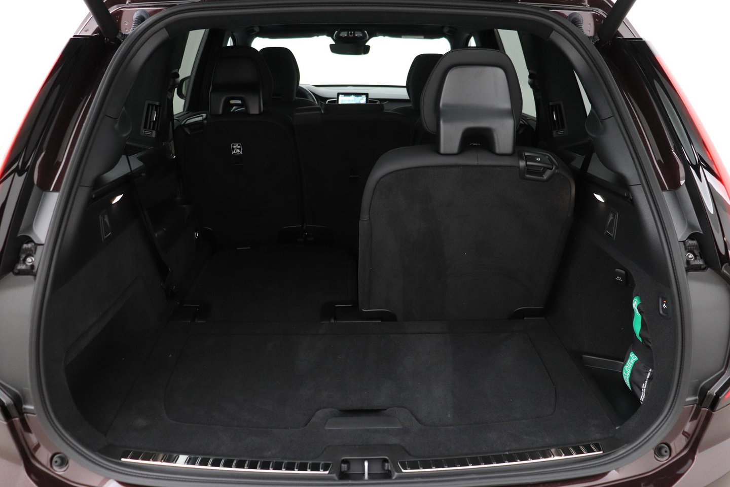 Volvo XC90 T8 Ultra Dark | Harman/Kardon | Trekhaak | Panoramadak | 360° Camera | Head-Up | Pilot Assist | 21 Inch