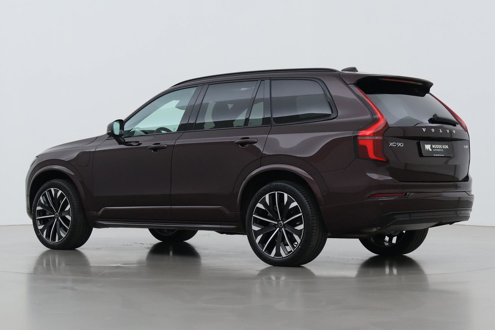 Volvo XC90 T8 Ultra Dark | Harman/Kardon | Trekhaak | Panoramadak | 360° Camera | Head-Up | Pilot Assist | 21 Inch