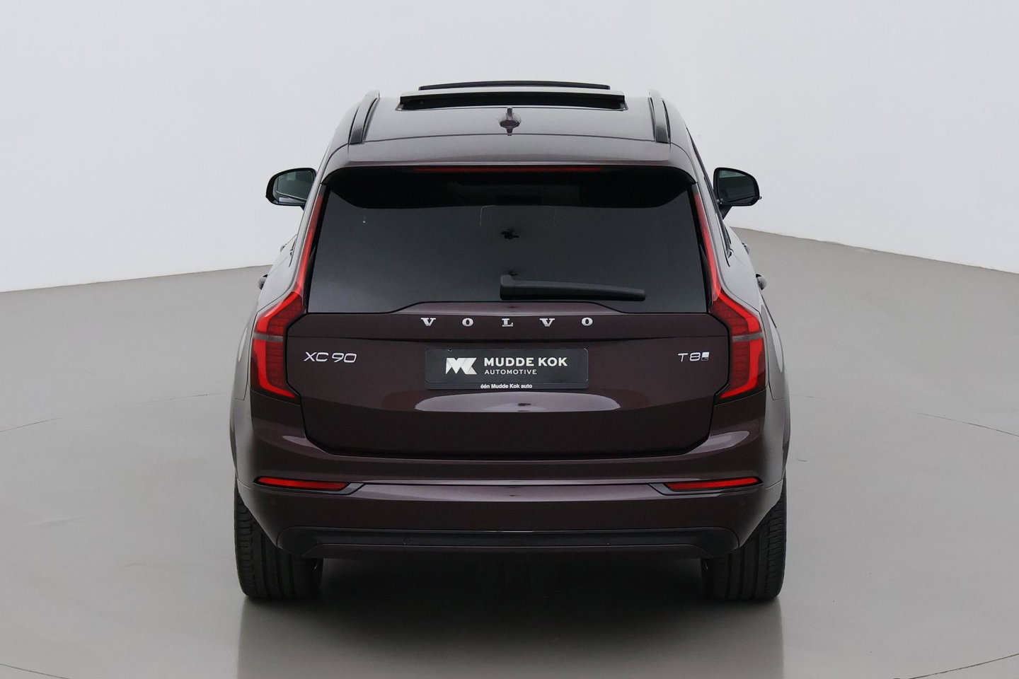 Volvo XC90 T8 Ultra Dark | Harman/Kardon | Trekhaak | Panoramadak | 360° Camera | Head-Up | Pilot Assist | 21 Inch