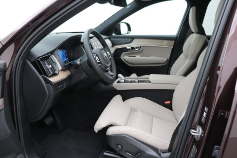 Volvo XC90 T8 Ultra Dark | Harman/Kardon | Trekhaak | Panoramadak | 360° Camera | Head-Up | Pilot Assist | ACC