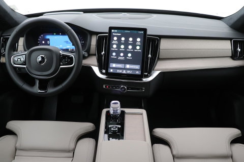 Volvo XC90 T8 Ultra Dark | Harman/Kardon | Trekhaak | Panoramadak | 360° Camera | Head-Up | Pilot Assist | ACC