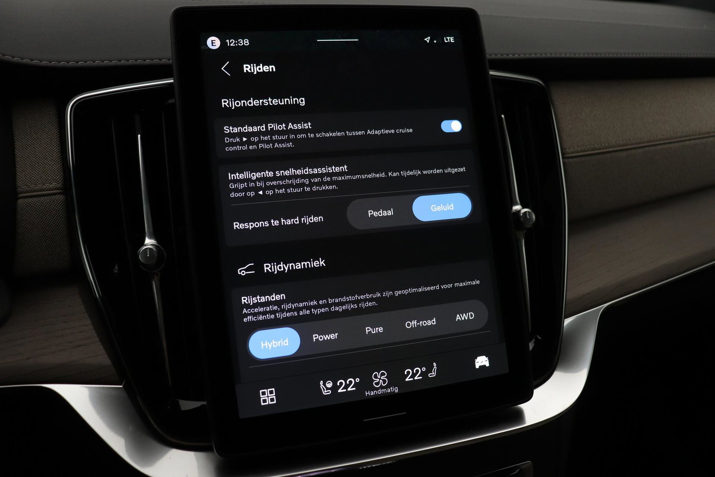 Volvo XC90 T8 Ultra Dark | Harman/Kardon | Trekhaak | Panoramadak | 360° Camera | Head-Up | Pilot Assist | ACC