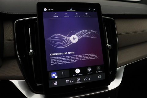 Volvo XC90 T8 Ultra Dark | Harman/Kardon | Trekhaak | Panoramadak | 360° Camera | Head-Up | Pilot Assist | ACC