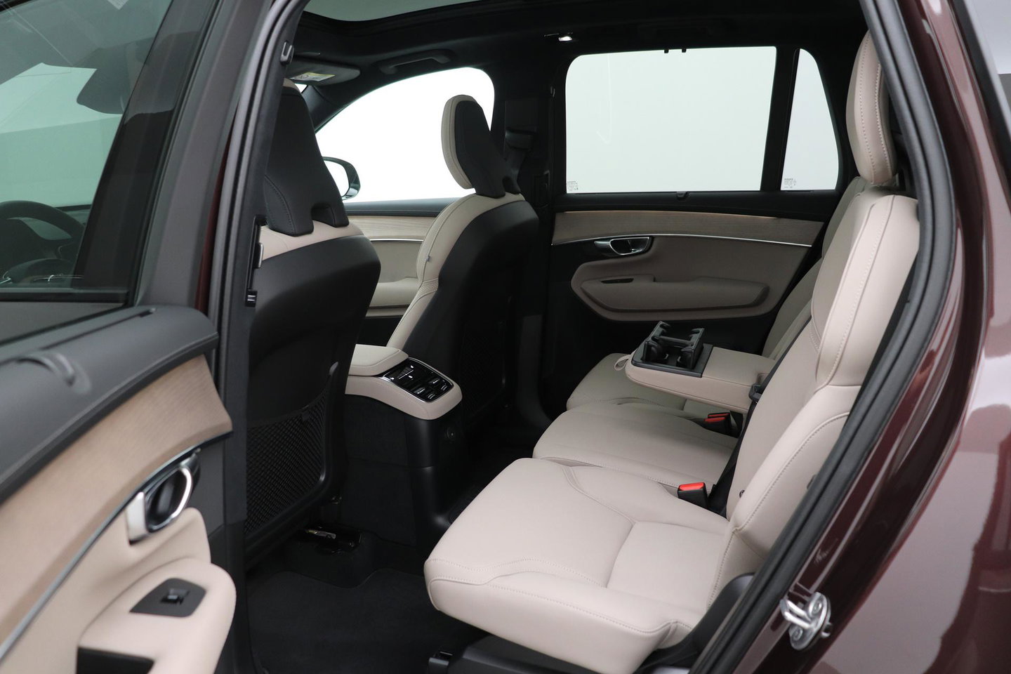 Volvo XC90 T8 Ultra Dark | Harman/Kardon | Trekhaak | Panoramadak | 360° Camera | Head-Up | Pilot Assist | ACC