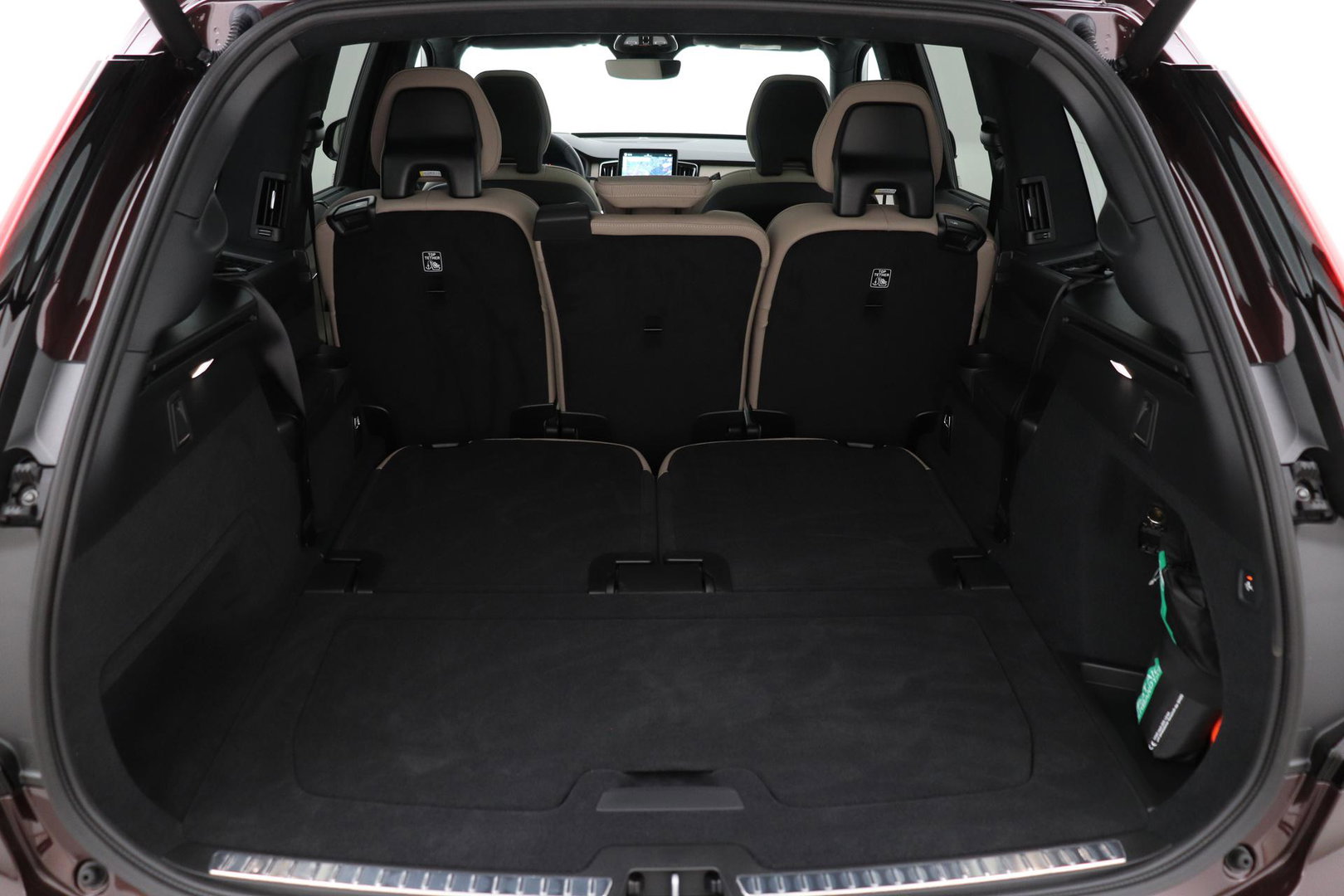 Volvo XC90 T8 Ultra Dark | Harman/Kardon | Trekhaak | Panoramadak | 360° Camera | Head-Up | Pilot Assist | ACC