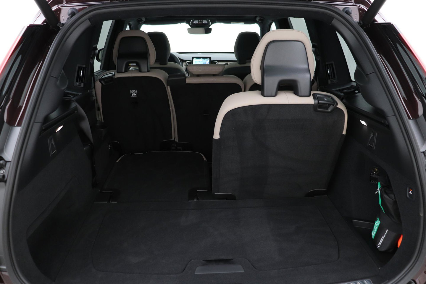 Volvo XC90 T8 Ultra Dark | Harman/Kardon | Trekhaak | Panoramadak | 360° Camera | Head-Up | Pilot Assist | ACC