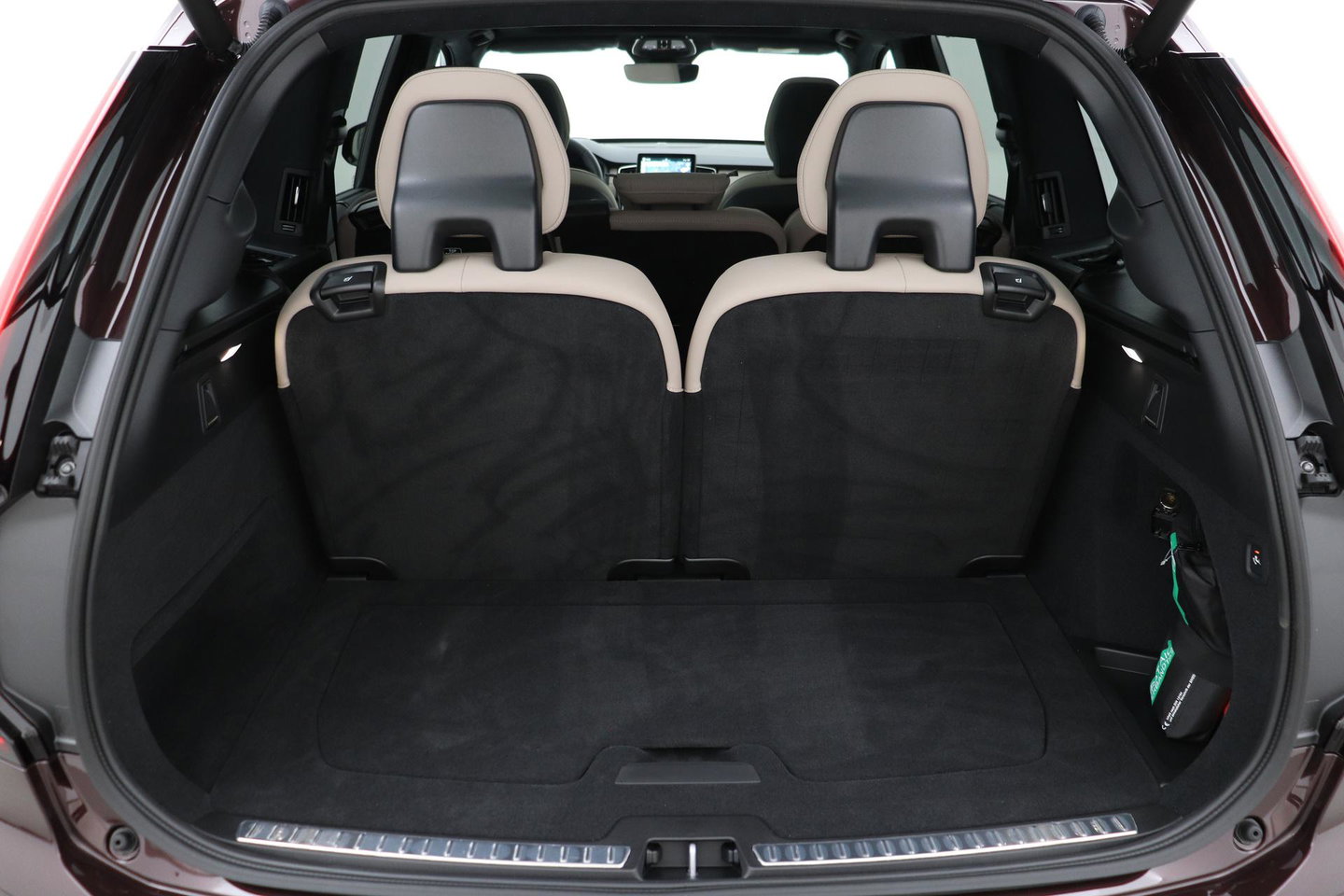 Volvo XC90 T8 Ultra Dark | Harman/Kardon | Trekhaak | Panoramadak | 360° Camera | Head-Up | Pilot Assist | ACC