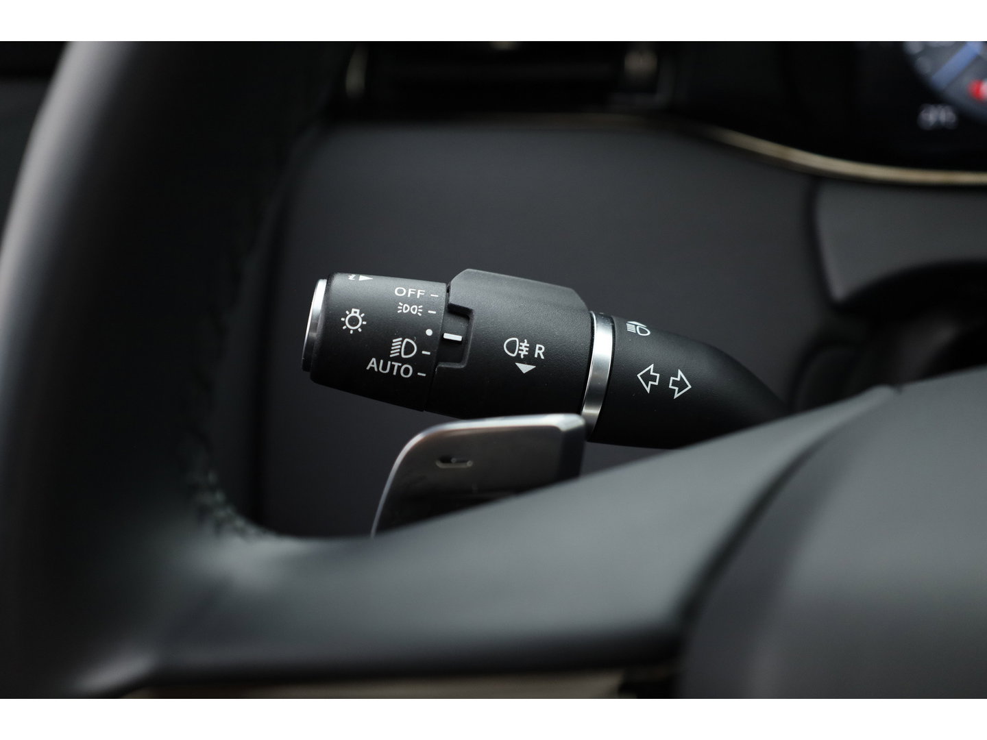 Land Rover Range Rover Evoque 1.5 P300e PHEV AWD S | Rijklaar! | Pano | SOH 94% | Camera | Leder | Adapt. Cruise | Elek. Stoelen | Apple CarPlay
