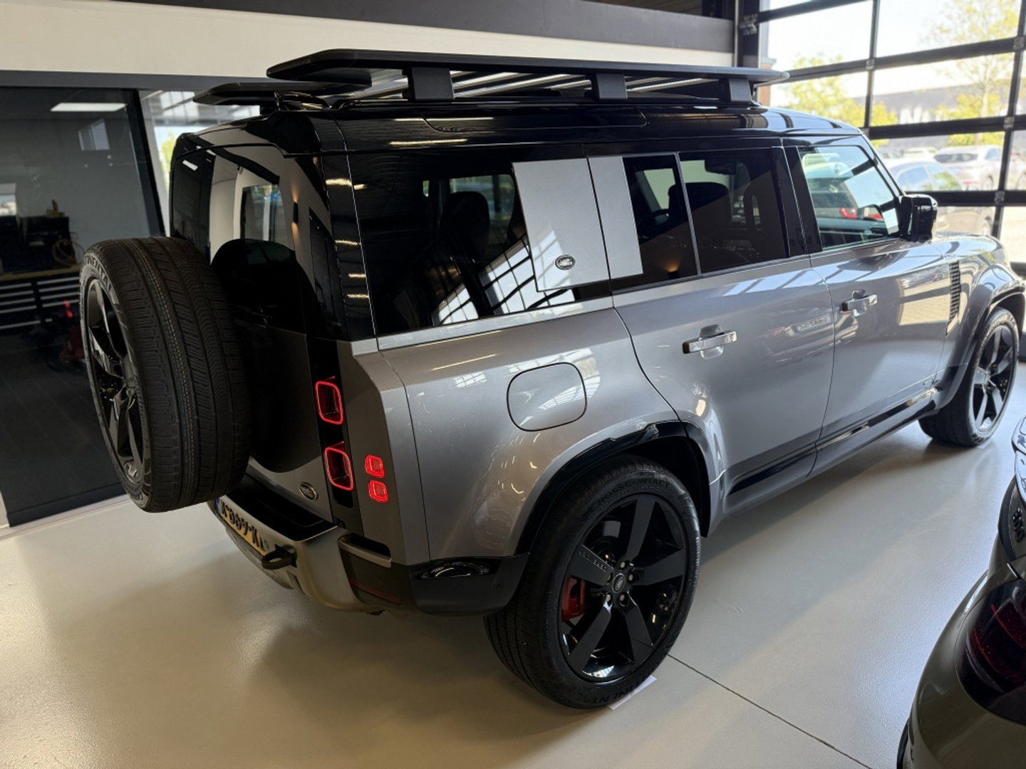 Land Rover Defender 110 3.0 P400 110 X 7 pers. X-Dynamic / Meridan / LED / *NAP*