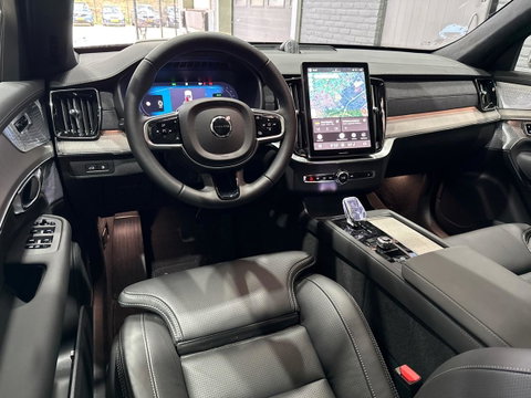 Volvo XC90 T8 Ultra Dark | Bowers&Wilkins | Luchtvering | Panoramadak | Trekhaak | 360° Camera | Massage | Head-Up | 22 Inch