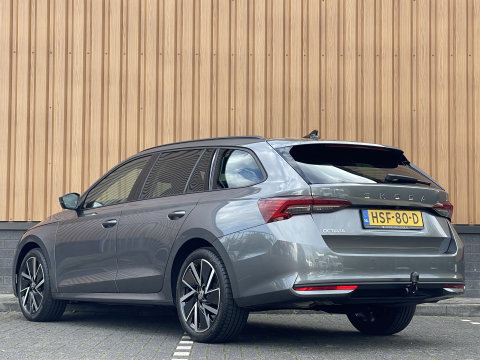 Škoda Octavia Combi 1.5 TSI Business Edition Plus | Elektrisch wegklapbare trekhaak | Keyless Go/Entry | Apple Carplay | Airco | Achteruitrijcamera | Stuurverwarming |