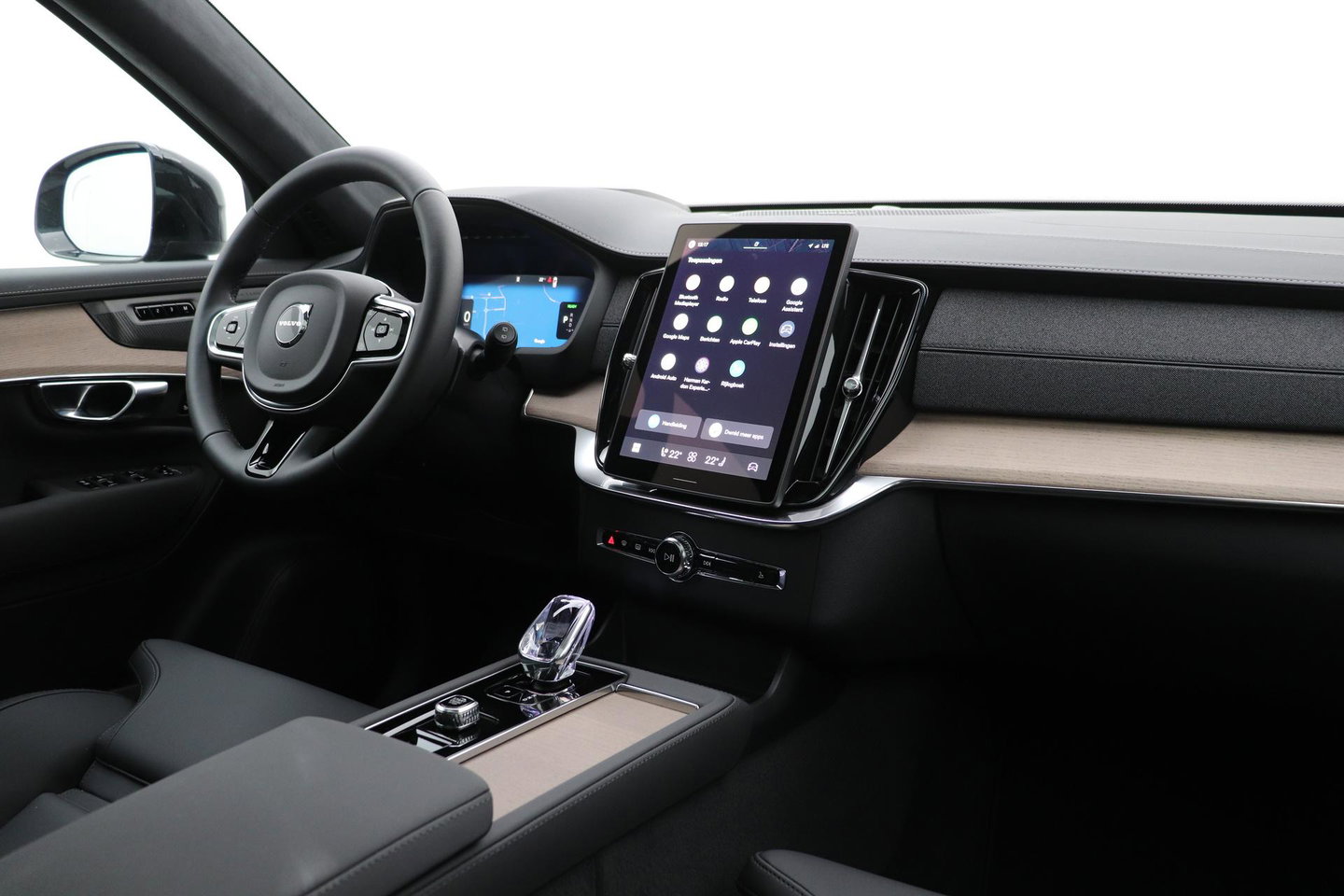 Volvo XC90 T8 Ultra Dark | Harman/Kardon | Panoramadak | Head-Up | Trekhaak | 360° Camera | Pilot Assist