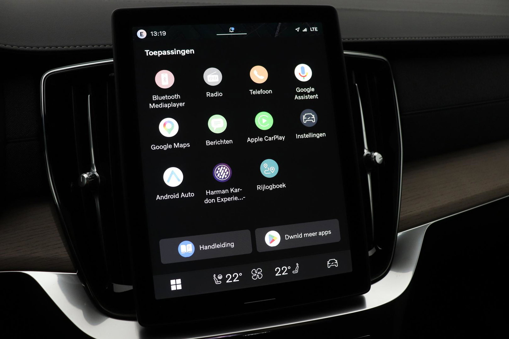 Volvo XC90 T8 Ultra Dark | Harman/Kardon | Panoramadak | Head-Up | Trekhaak | 360° Camera | Pilot Assist