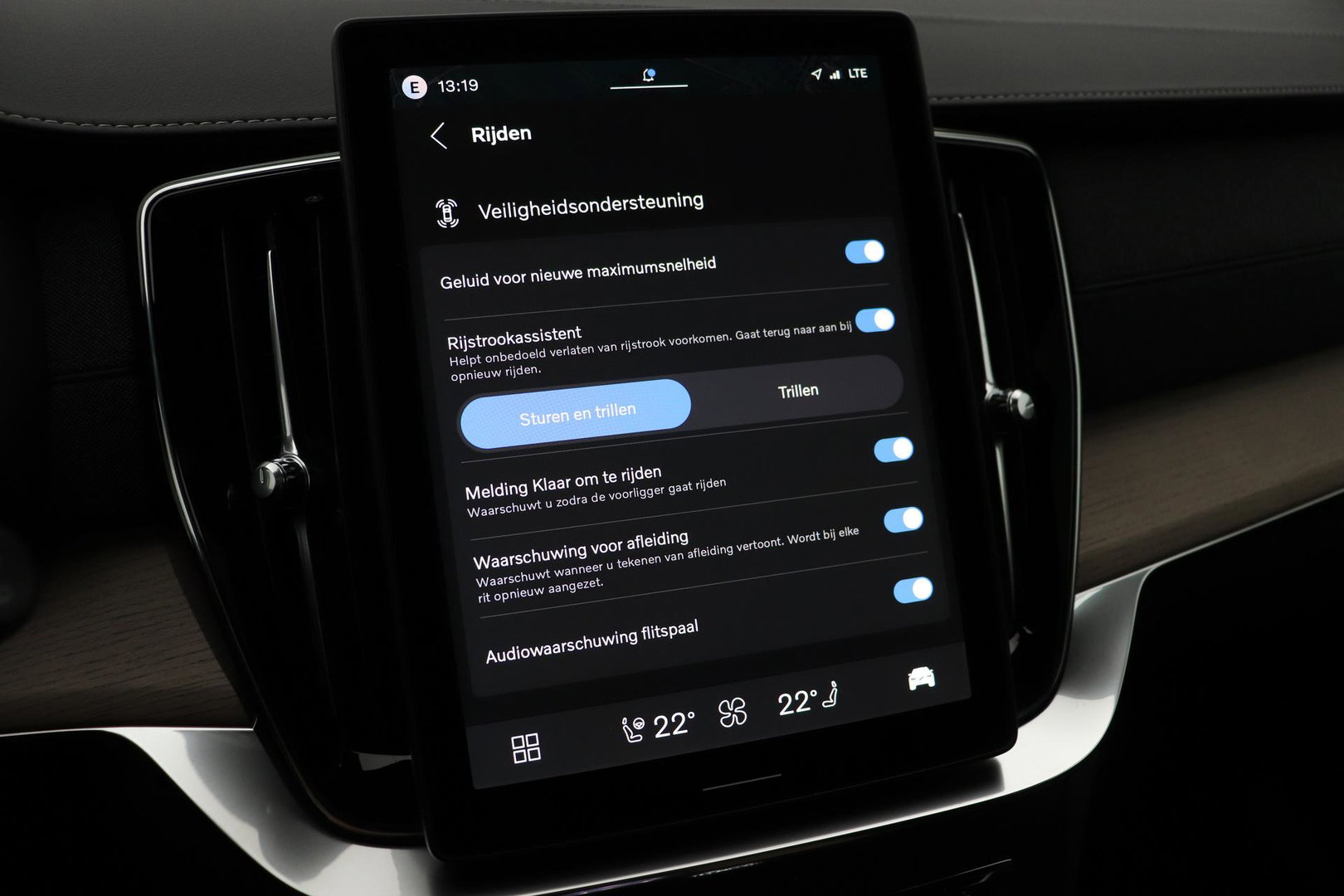 Volvo XC90 T8 Ultra Dark | Harman/Kardon | Panoramadak | Head-Up | Trekhaak | 360° Camera | Pilot Assist